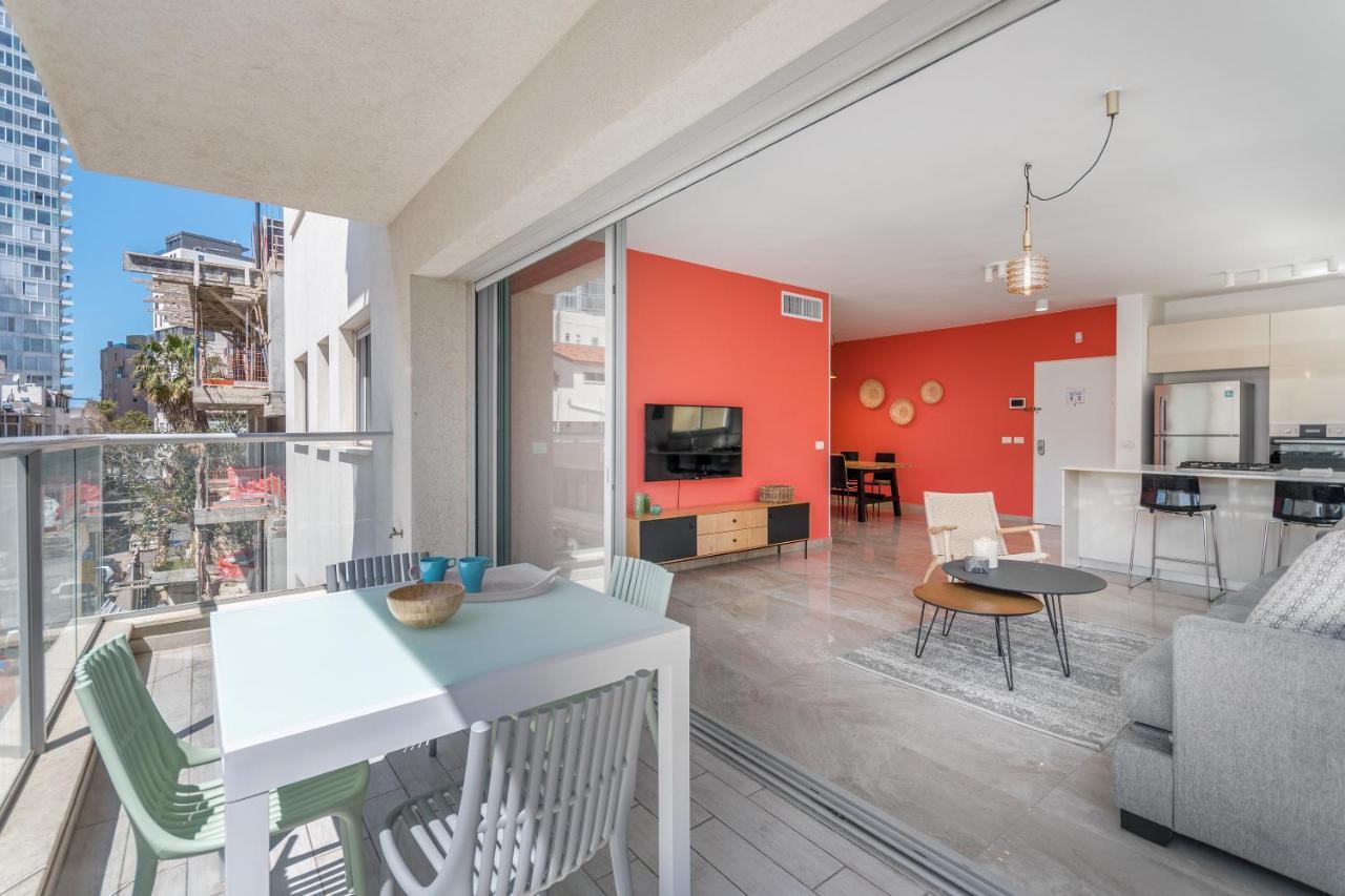 3 Bedrooms Apt Balcony & Parking Near Banana Beach Tel Aviv-Jaffa Exterior foto